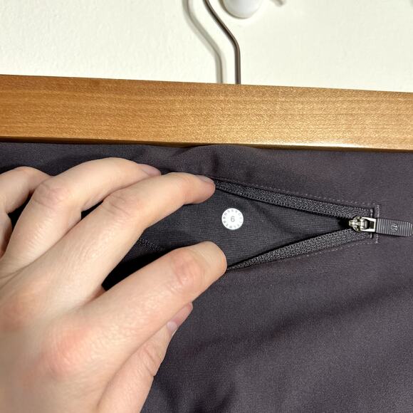 Lululemon In Focus Run Tight  LAST CALL - Picture 6 of 6